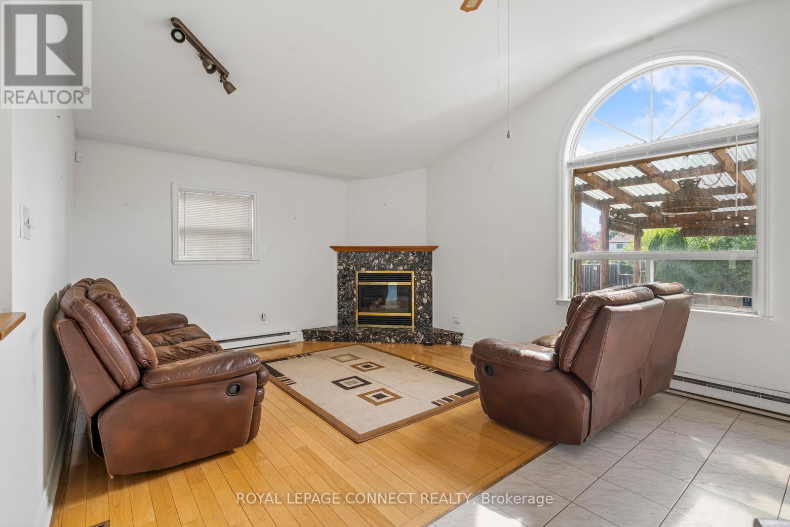53 Snowball Crescent, Toronto (Malvern), Ontario  M1B 1S5 - Photo 10 - E12370944