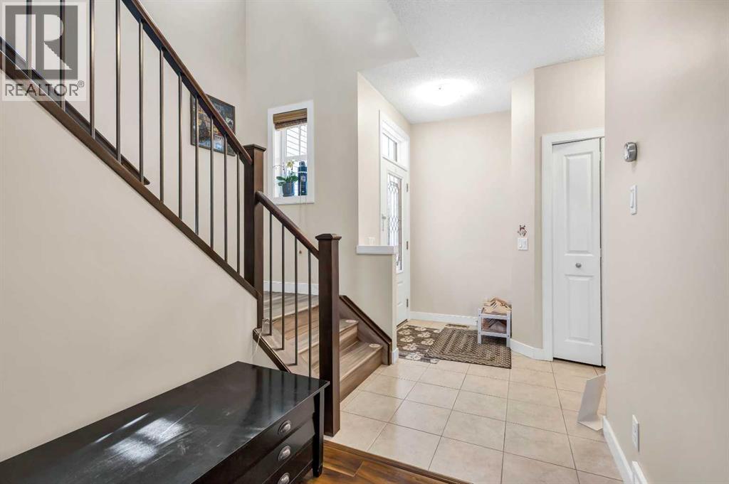 Property at 38 Sage Bluff View NW image 2