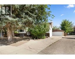2591 22 Avenue Se Crestwood-Norwood, Medicine Hat, Ca