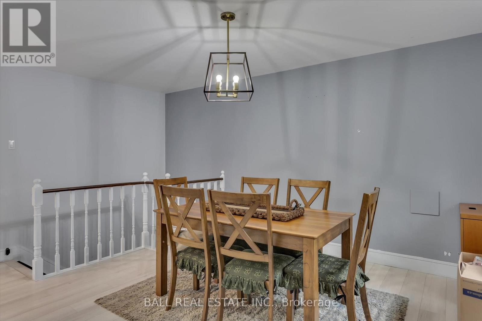32 Cherryhill Street, Kawartha Lakes (Verulam), Ontario  K0M 1L0 - Photo 15 - X12370999