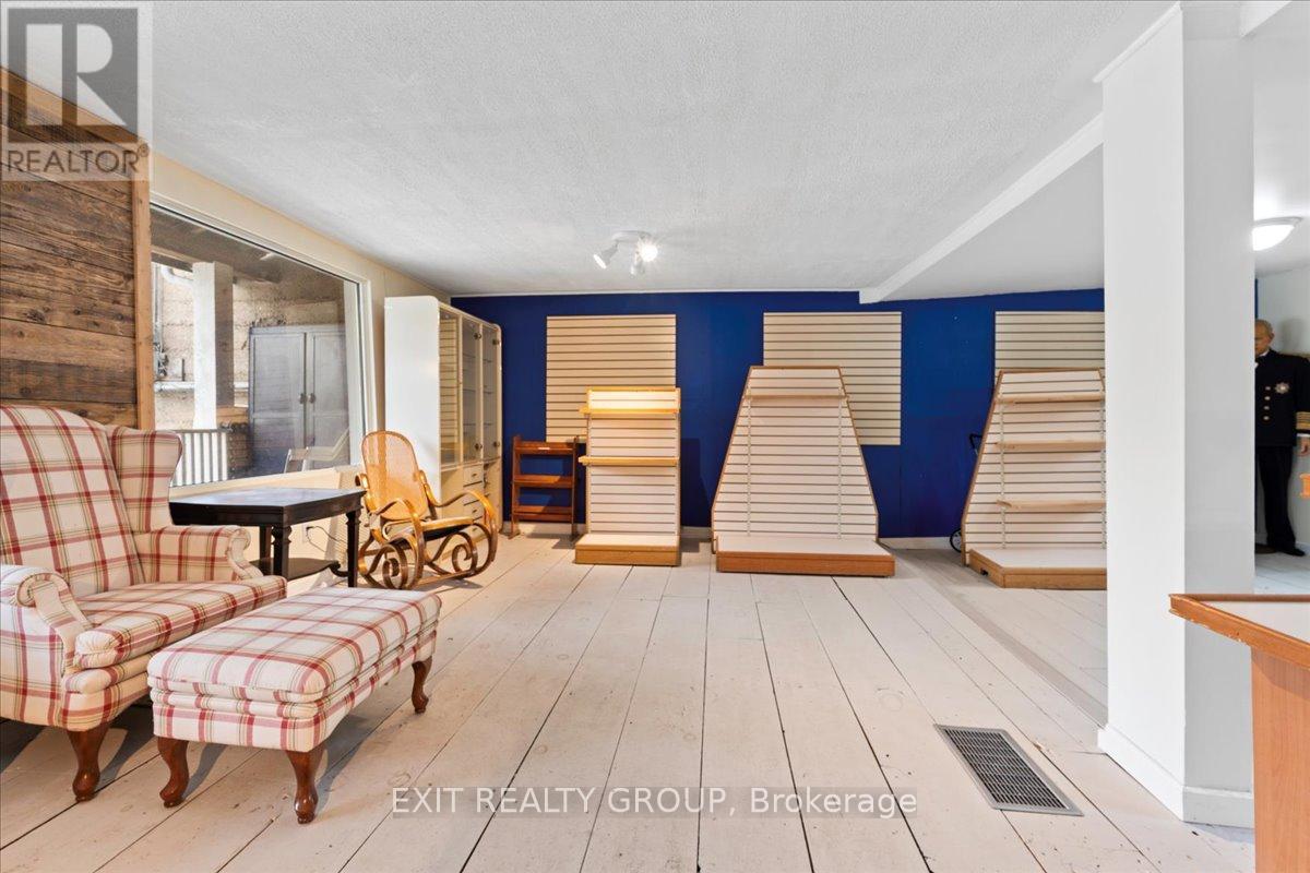 101 Durham Street S, Madoc, Ontario  K0K 2K0 - Photo 3 - X12371005
