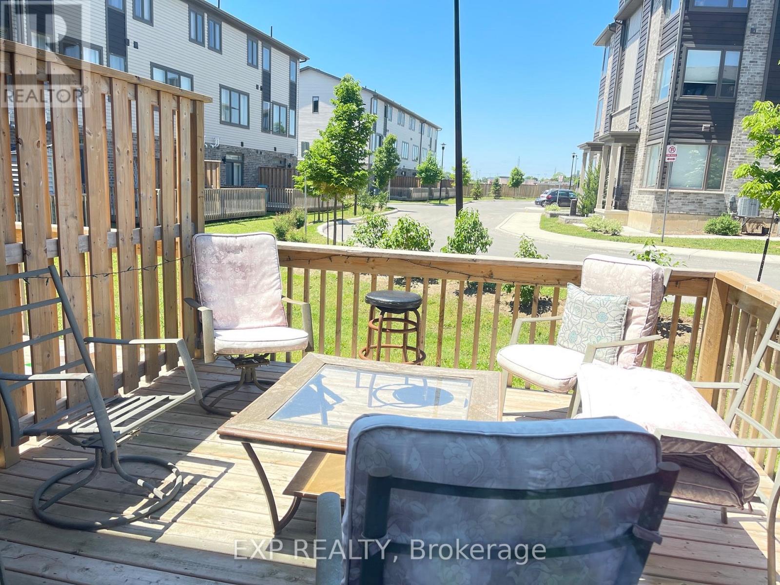 2056 Meadowgate Boulevard, London South, Ontario  N6M 0H5 - Photo 4 - X12370973