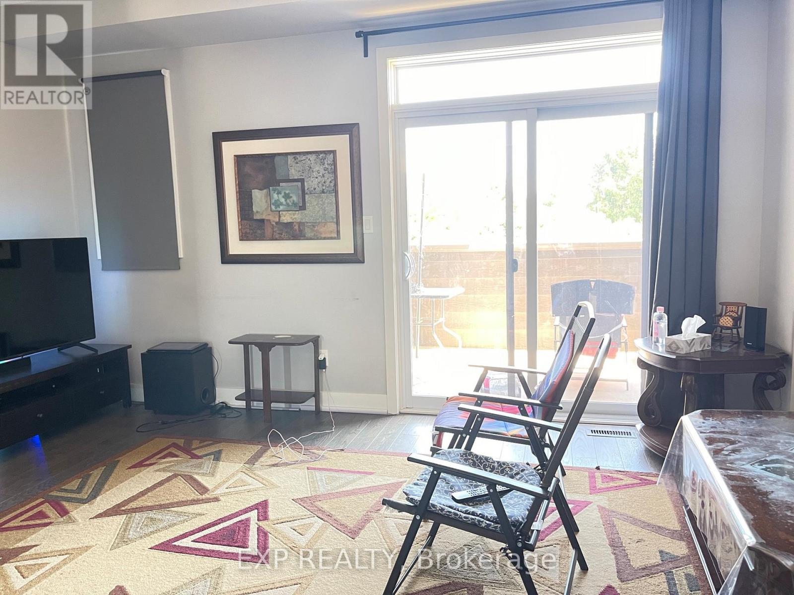 2056 Meadowgate Boulevard, London South, Ontario  N6M 0H5 - Photo 7 - X12370973