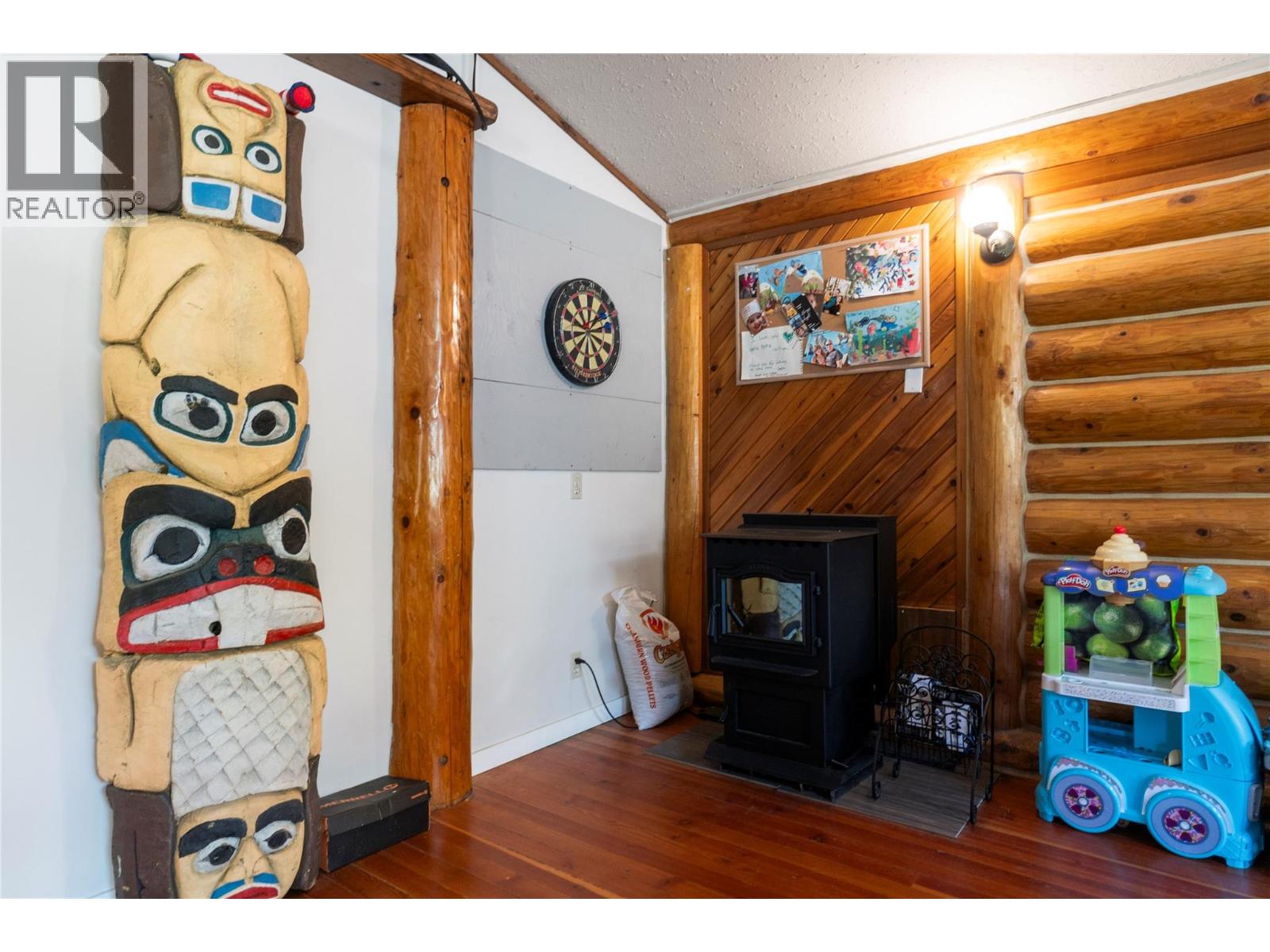 5327 Squilax Anglemont Road, Celista, British Columbia  V0E 1M6 - Photo 28 - 10360747