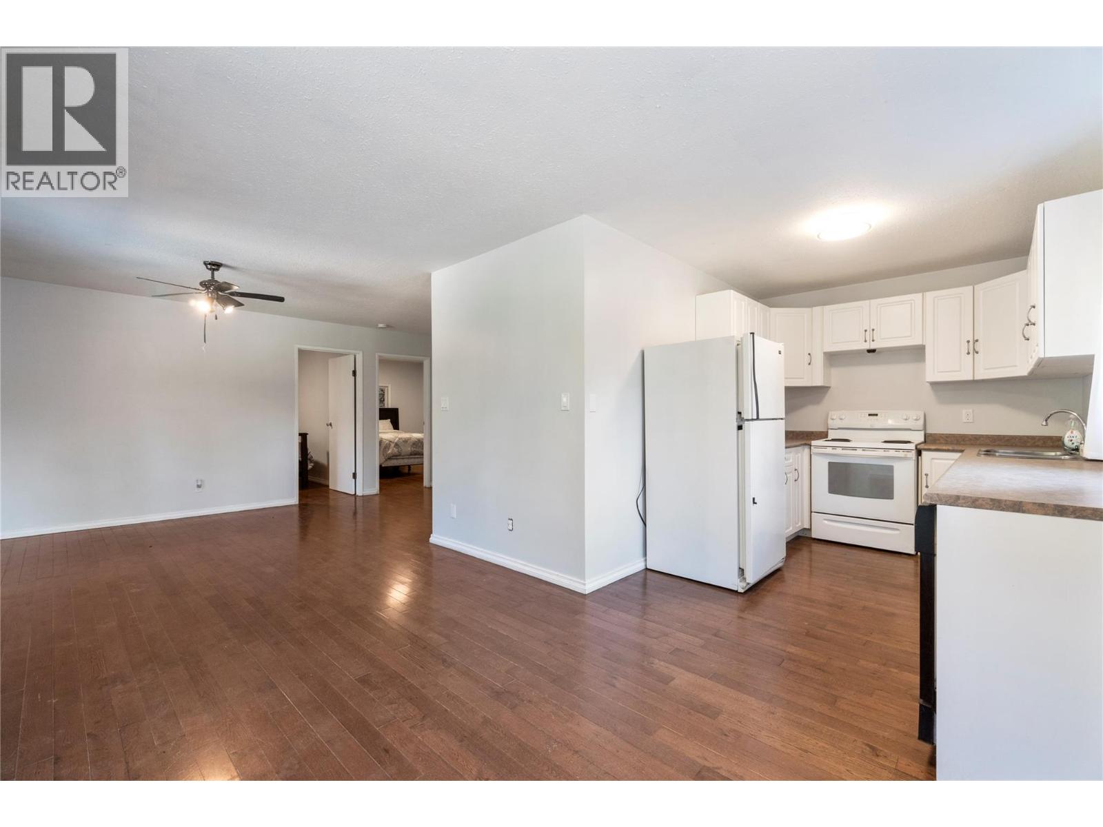 5327 Squilax Anglemont Road, Celista, British Columbia  V0E 1M6 - Photo 58 - 10360747