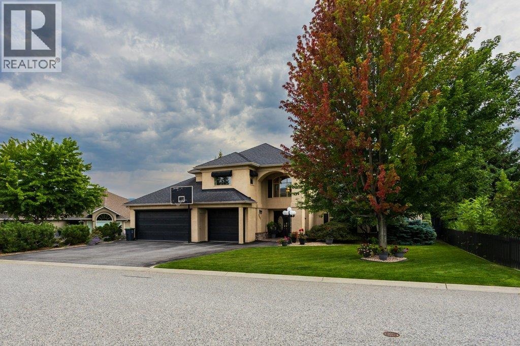 1061 Avondale Place, West Kelowna, British Columbia