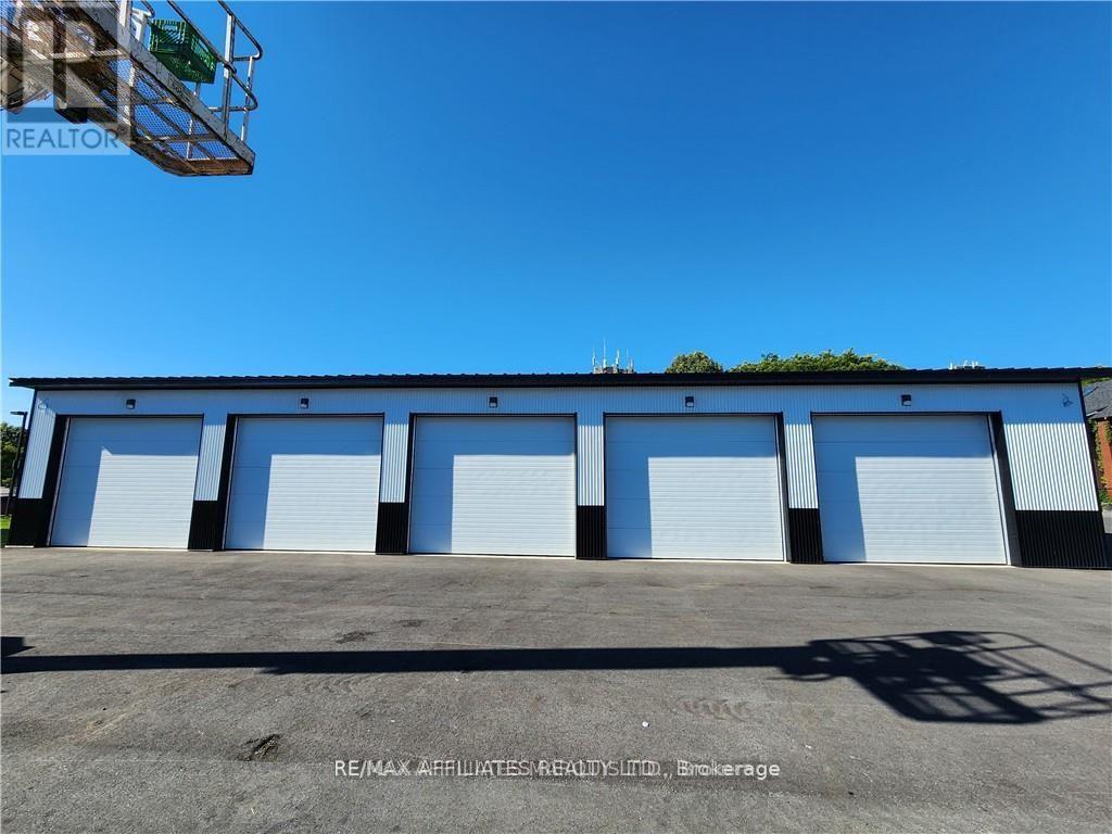 26 FIRST (GARAGE) STREET W, Cornwall, Ontario