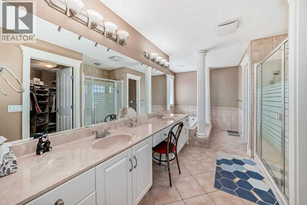 73 Simcoe Close Sw, Calgary, Alberta  T3H 4N3 - Photo 30 - A2252694