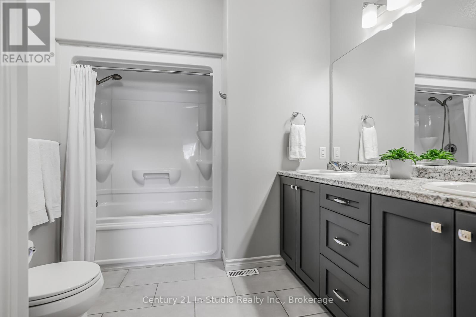 202 Meredith Way, Chatsworth, Ontario  N0H 1G0 - Photo 35 - X12370962