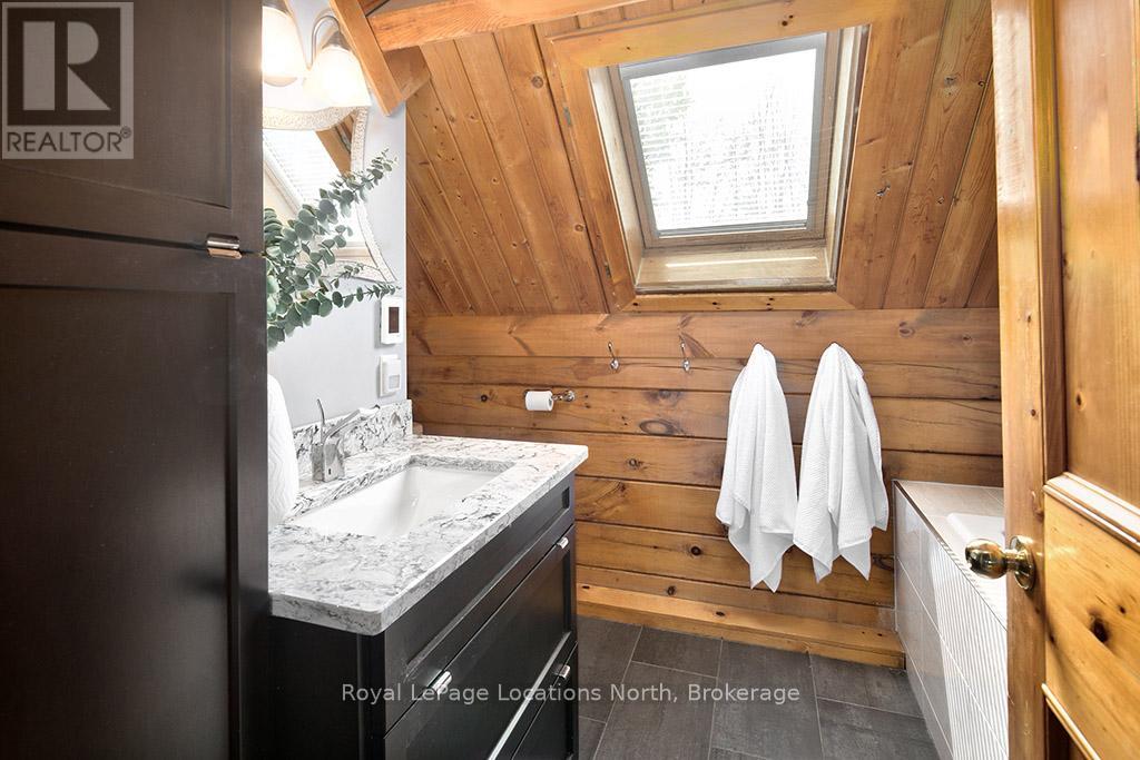 112 Algonquin Drive, Meaford, Ontario  N4L 0A7 - Photo 16 - X12370983
