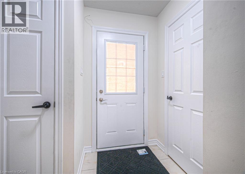 755 Linden Drive Unit# 57, Cambridge, Ontario  N3H 0E4 - Photo 3 - 40764657