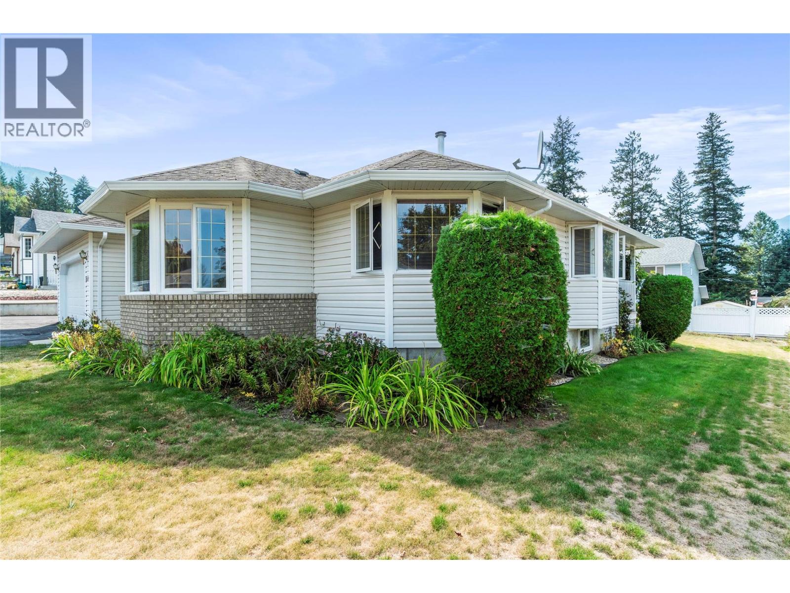 2081 13th Street SW, Salmon Arm, British Columbia