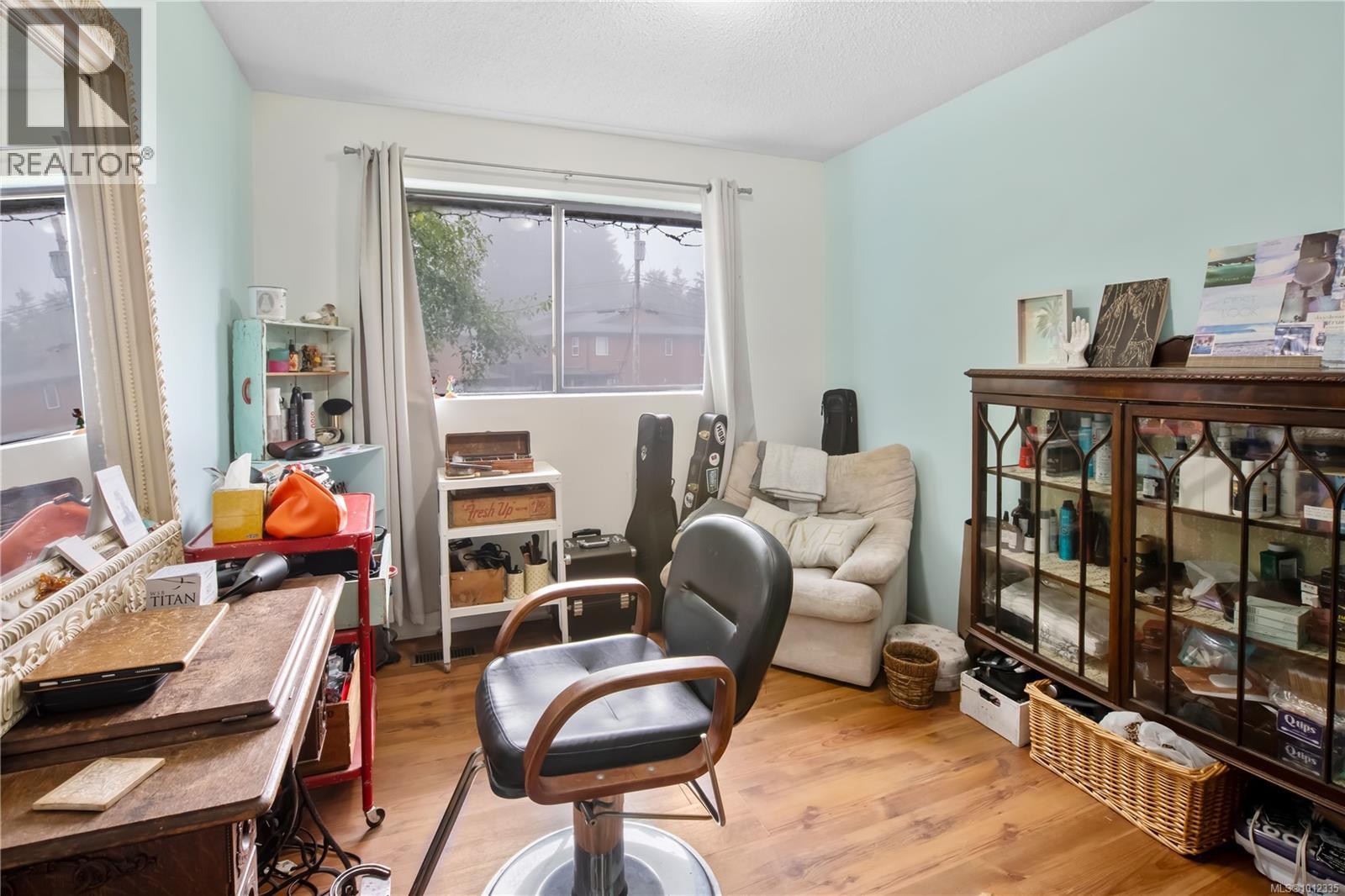 1550 Larch Rd, Ucluelet, British Columbia  V0R 3A0 - Photo 6 - 1012335