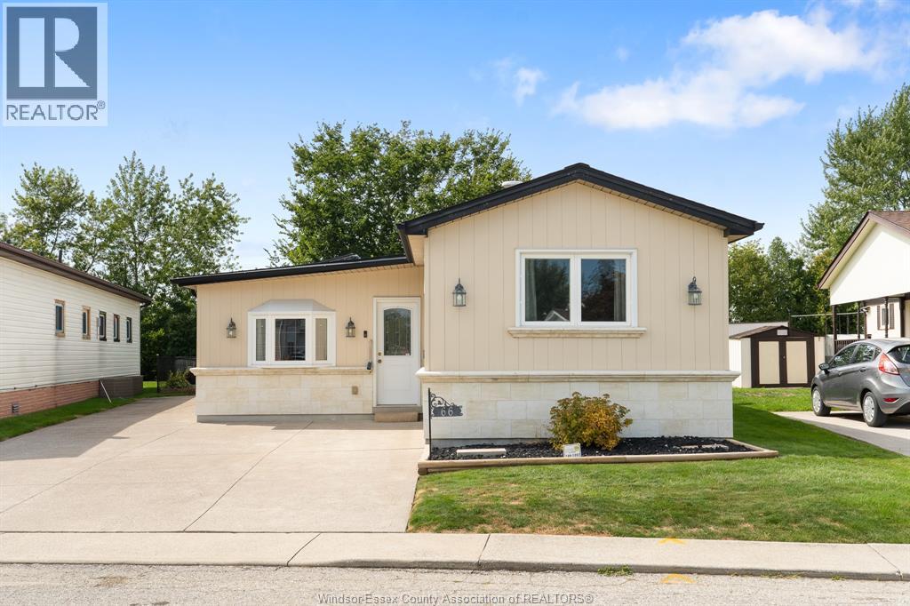 MLS# 25021932: 66 Parkside BOULEVARD, Essex, Canada