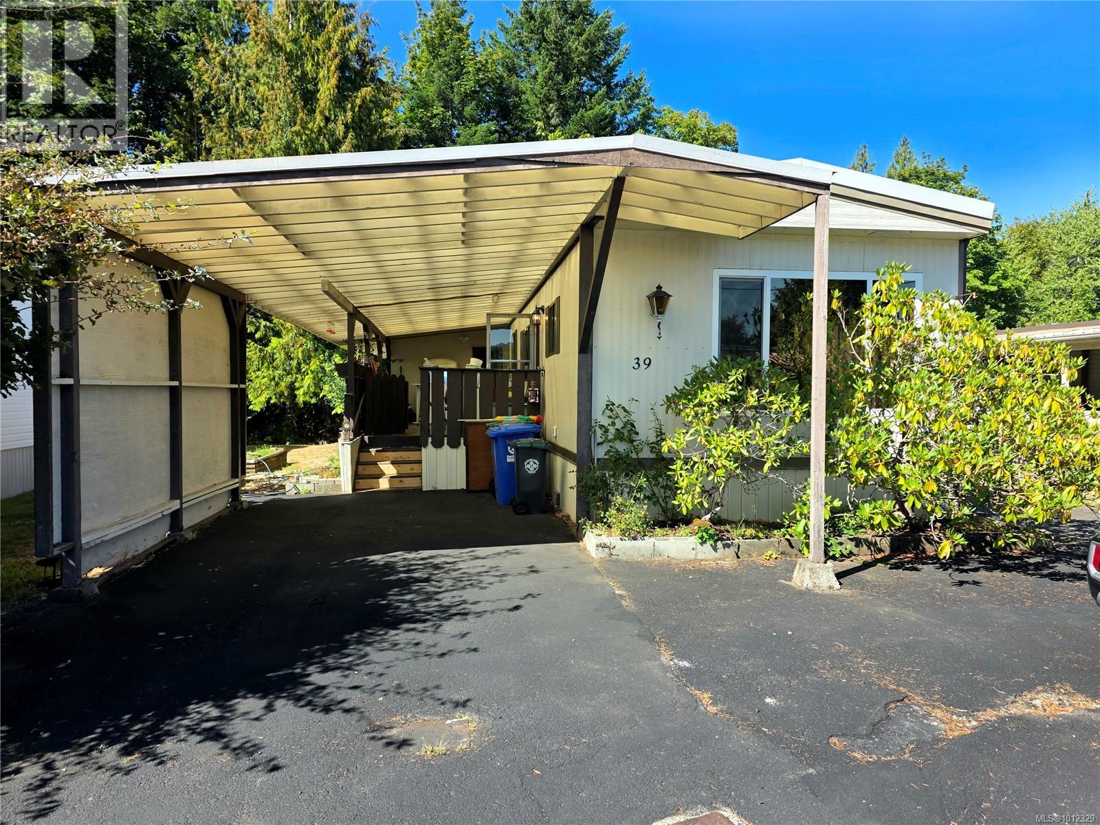39 5558 Beaver Creek Rd, Port Alberni, British Columbia