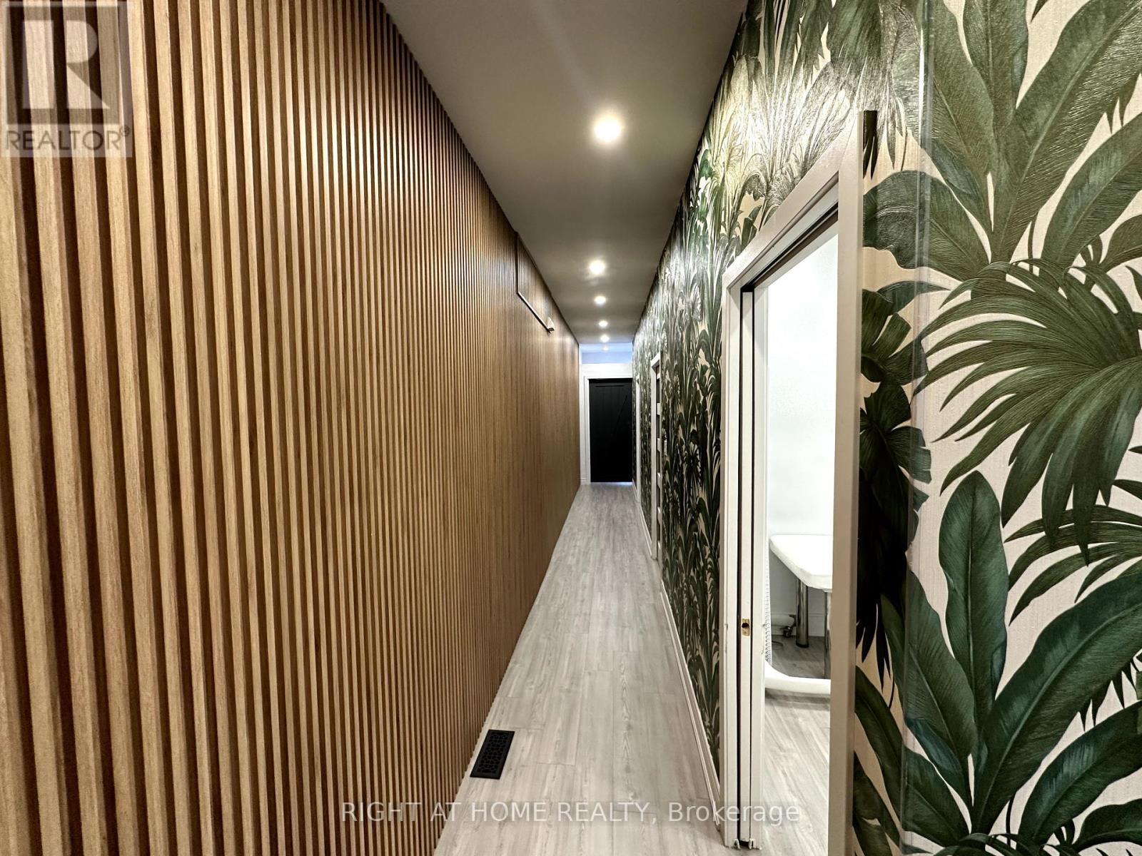 Room 2 - 1639 Eglinton Avenue W, Toronto, Ontario  M6E 2H1 - Photo 12 - C12370958