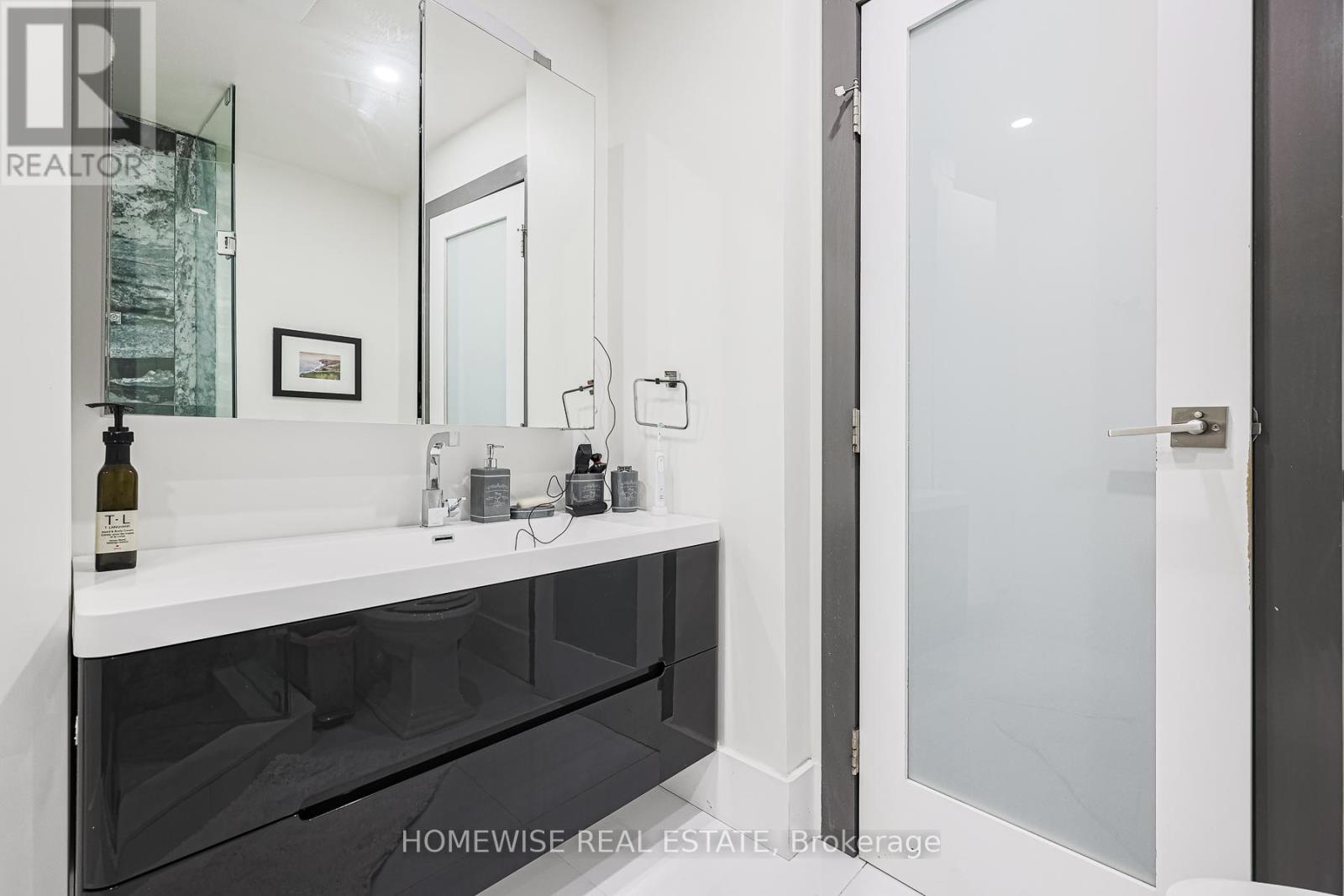 308 - 2603 Bathurst Street, Toronto, Ontario  M6B 2Z6 - Photo 17 - C12371053