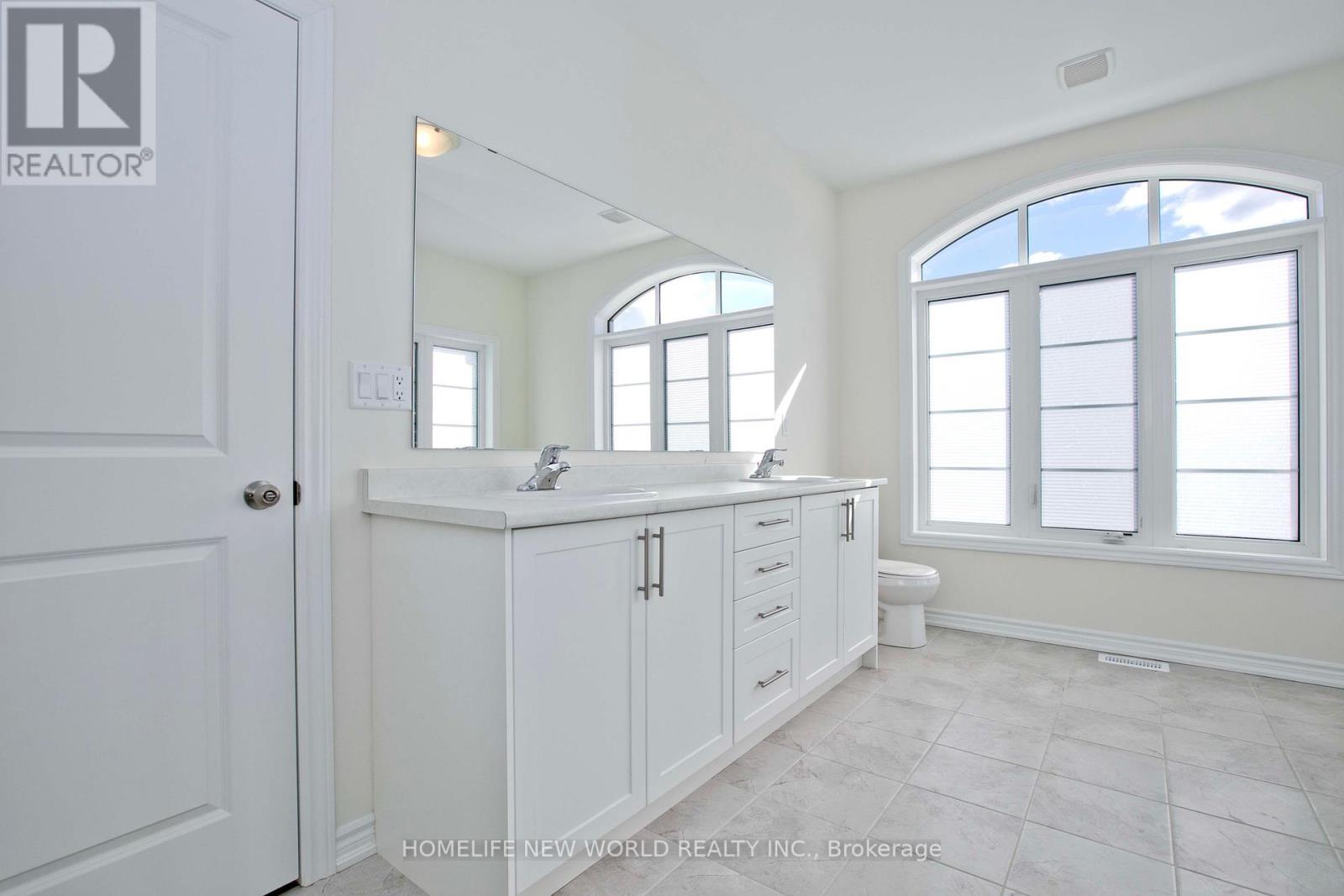 1864 Irish Moss Square, Pickering, Ontario  L1T 4W1 - Photo 16 - E12371003