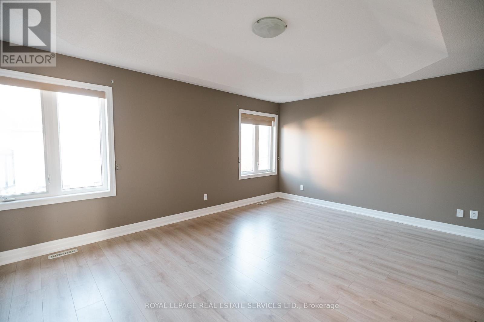 258 Holloway Terrace, Milton (Sc Scott), Ontario  L9T 0S1 - Photo 19 - W12371015