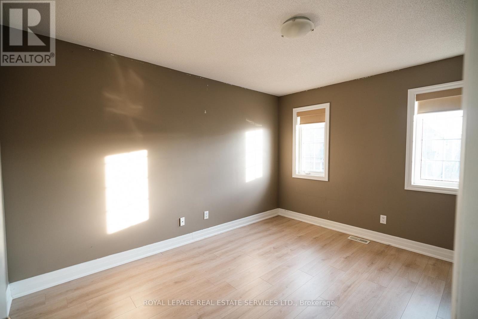 258 Holloway Terrace, Milton (Sc Scott), Ontario  L9T 0S1 - Photo 22 - W12371015