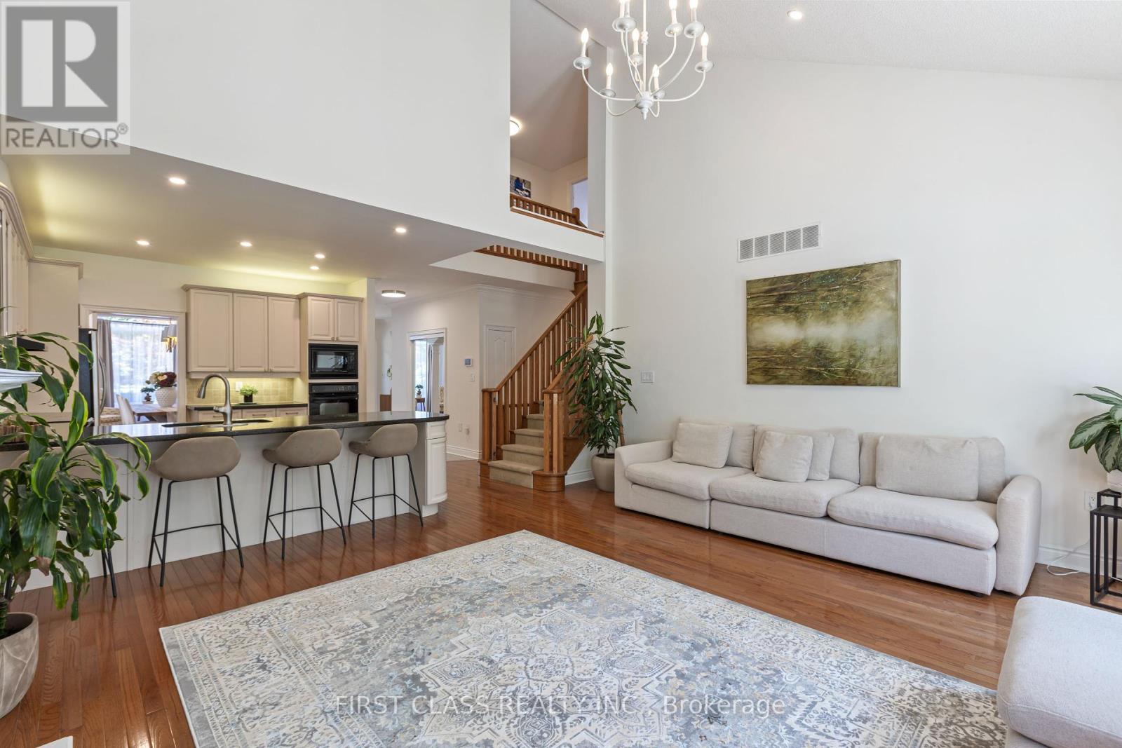 2292 Eighth Line, Oakville (Wc Wedgewood Creek), Ontario  L6H 6S3 - Photo 13 - W12371046