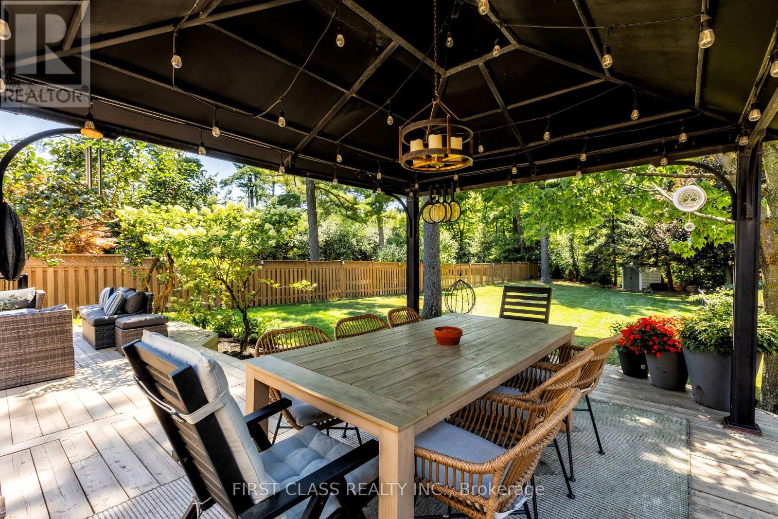 2292 Eighth Line, Oakville (Wc Wedgewood Creek), Ontario  L6H 6S3 - Photo 43 - W12371046