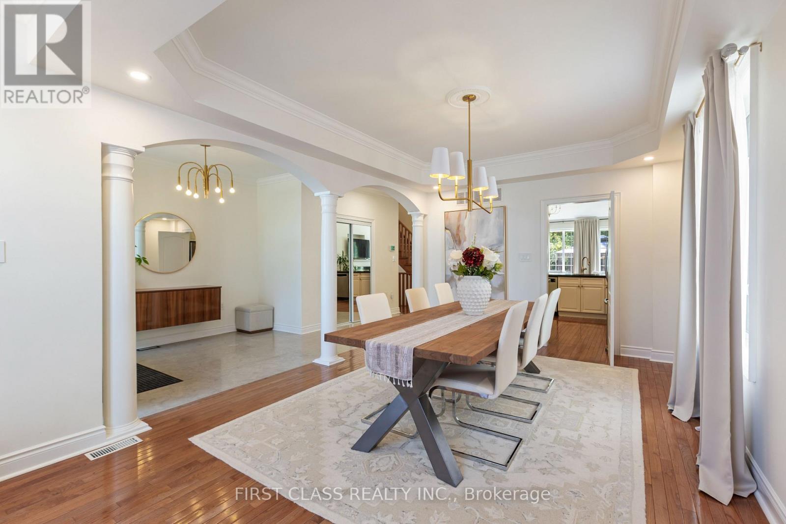 2292 Eighth Line, Oakville (Wc Wedgewood Creek), Ontario  L6H 6S3 - Photo 7 - W12371046