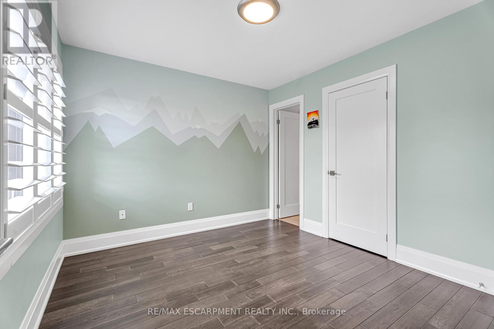 120 Davidson Boulevard, Hamilton (Dundas), Ontario  L9H 7M5 - Photo 20 - X12370986