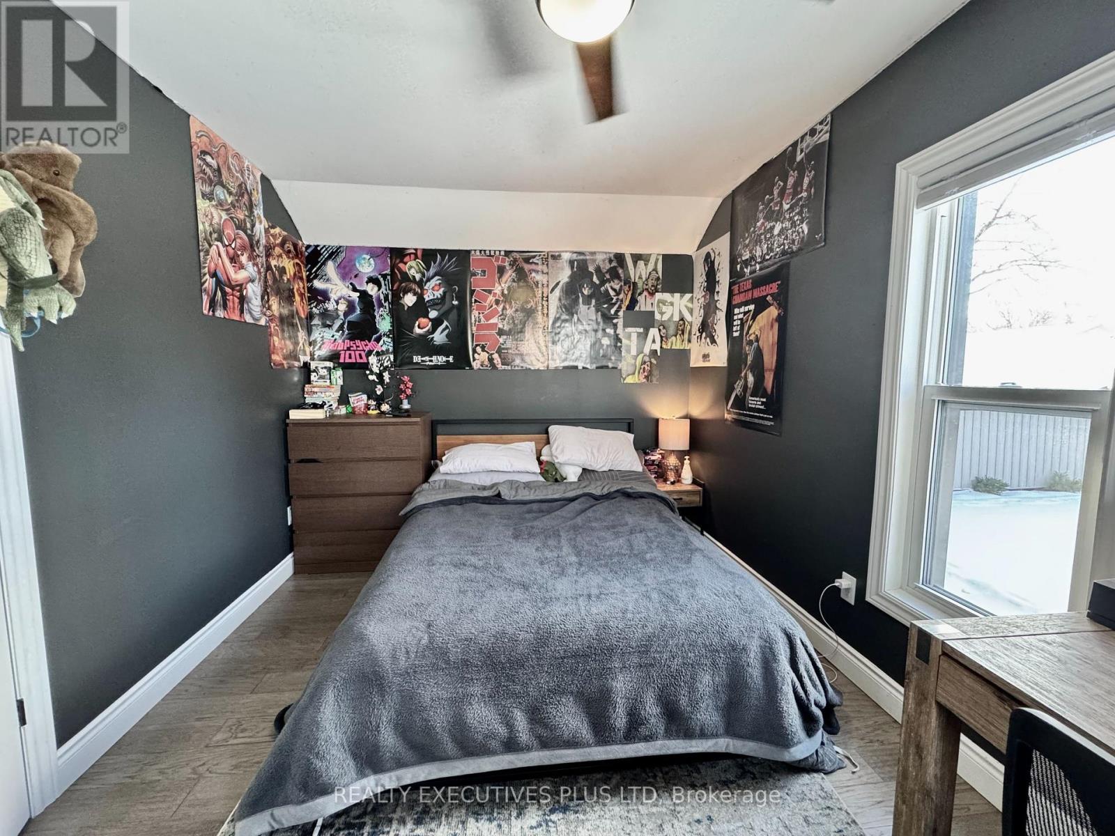 6 Elgin Street N, Cambridge, Ontario  N1R 5G7 - Photo 22 - X12371056