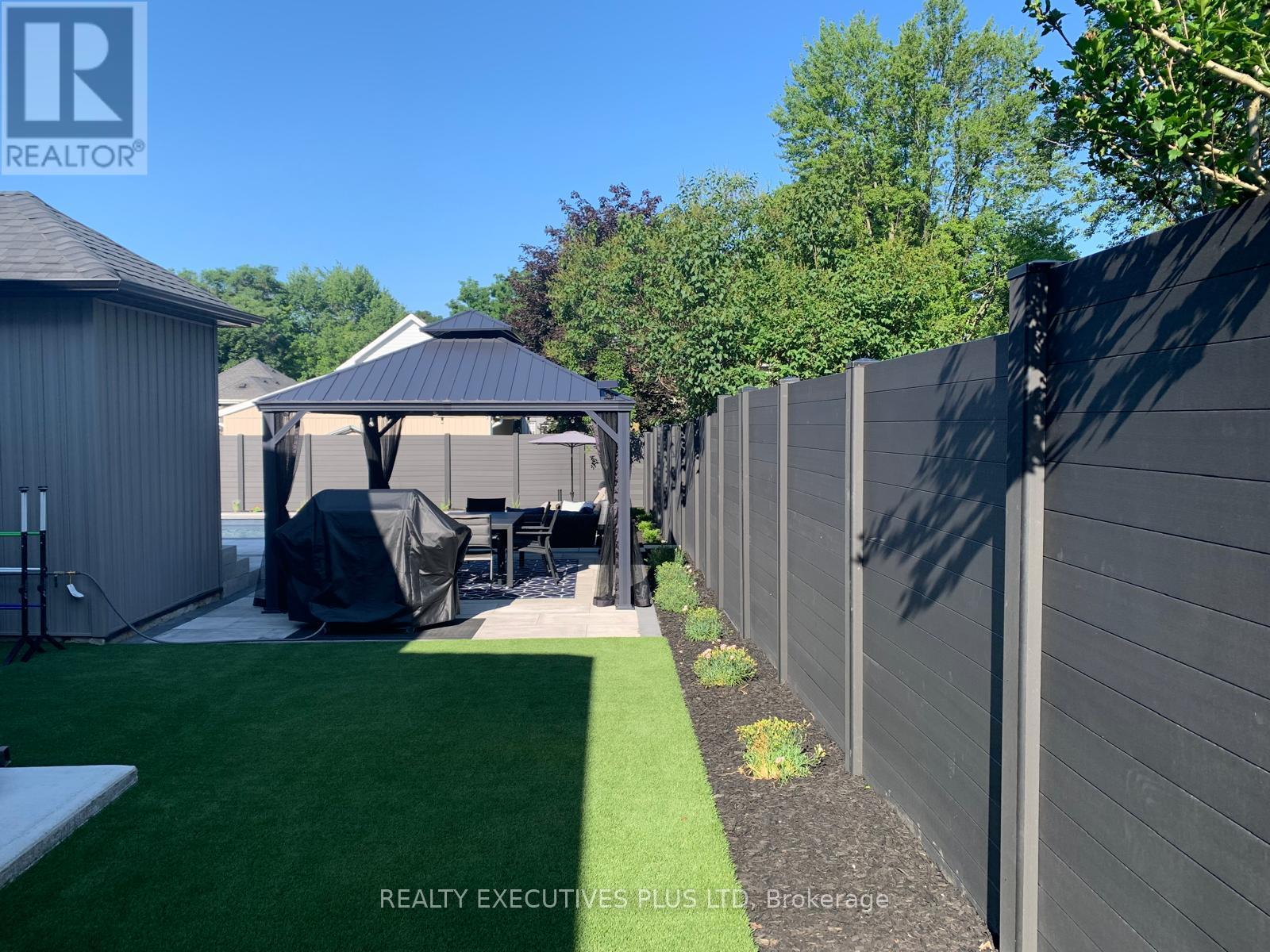 6 Elgin Street N, Cambridge, Ontario  N1R 5G7 - Photo 42 - X12371056