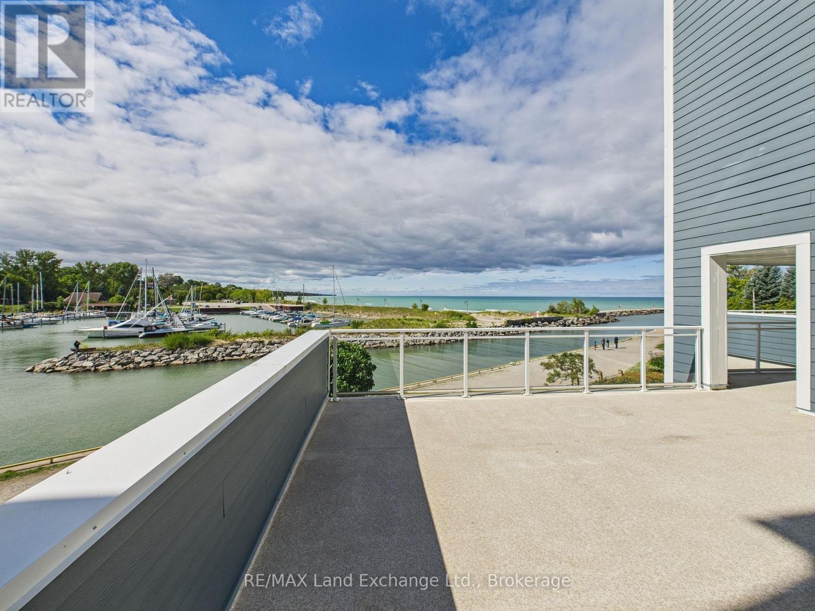 108 - 200 Harbour Street, Kincardine, Ontario  N2Z 3A3 - Photo 21 - X12371063