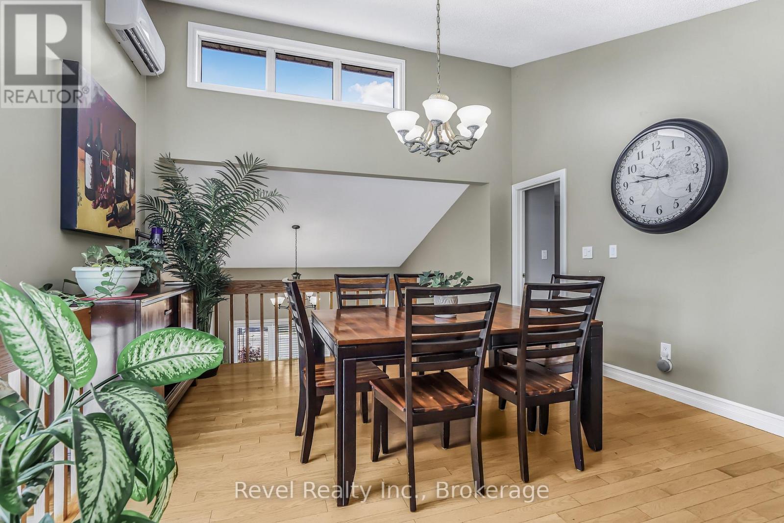 786 8th Street E, Owen Sound, Ontario  N4K 1L9 - Photo 12 - X12371080