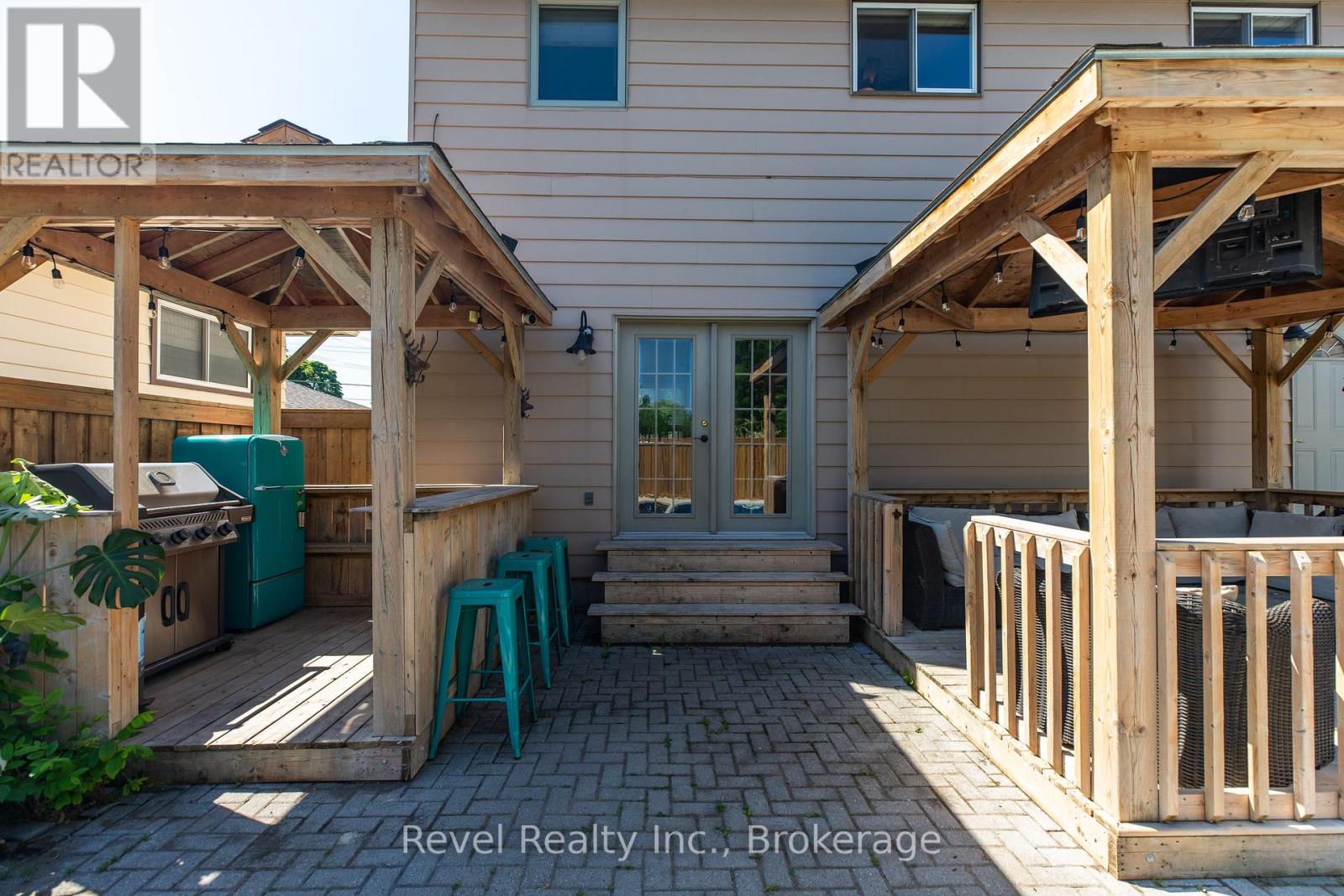 786 8th Street E, Owen Sound, Ontario  N4K 1L9 - Photo 36 - X12371080