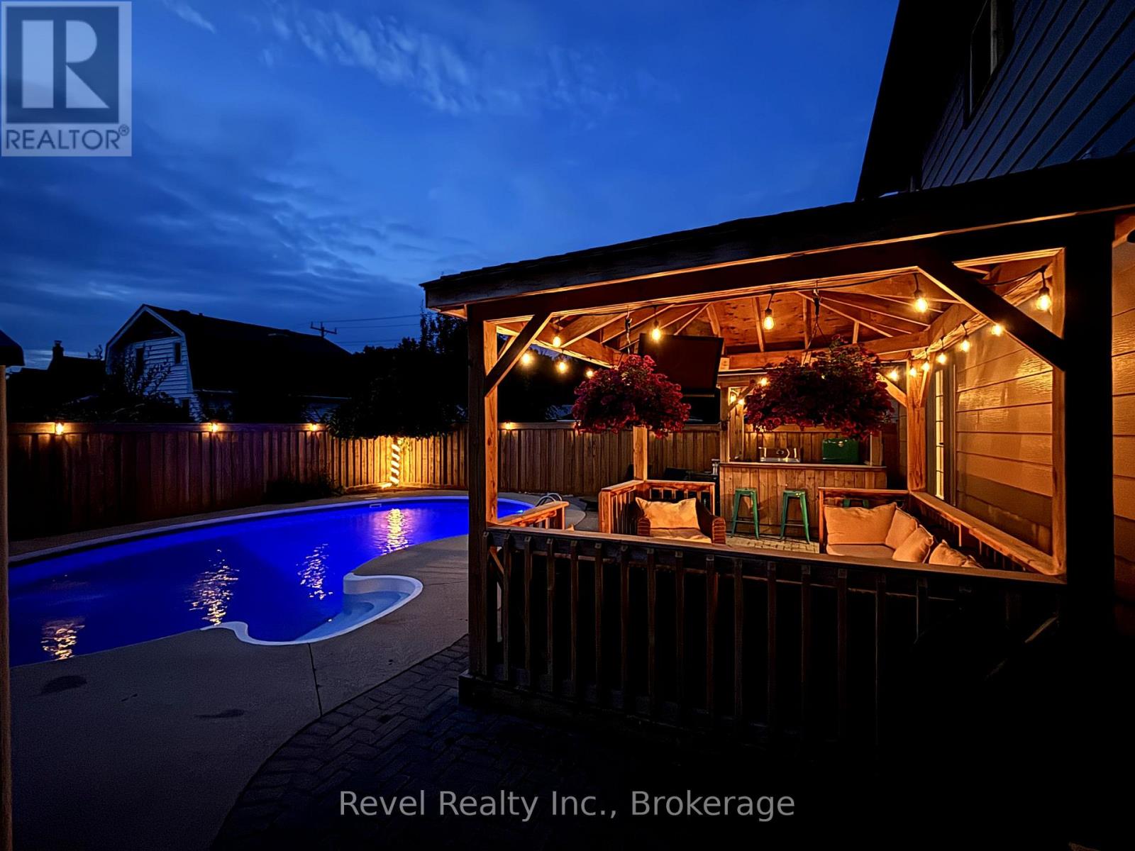786 8th Street E, Owen Sound, Ontario  N4K 1L9 - Photo 47 - X12371080
