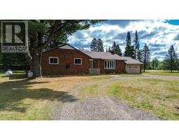 1012 CLEMENT LAKE ROAD, Highlands East, Ontario