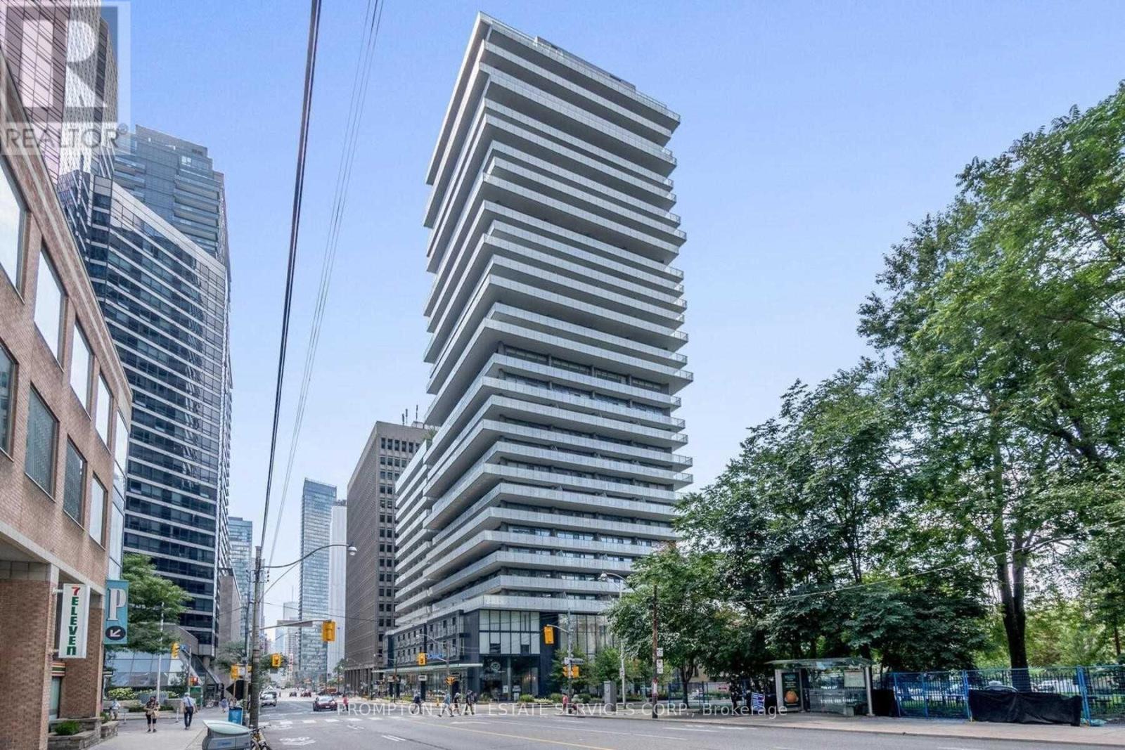1807 - 57 ST.JOSEPH STREET, Toronto, Ontario
