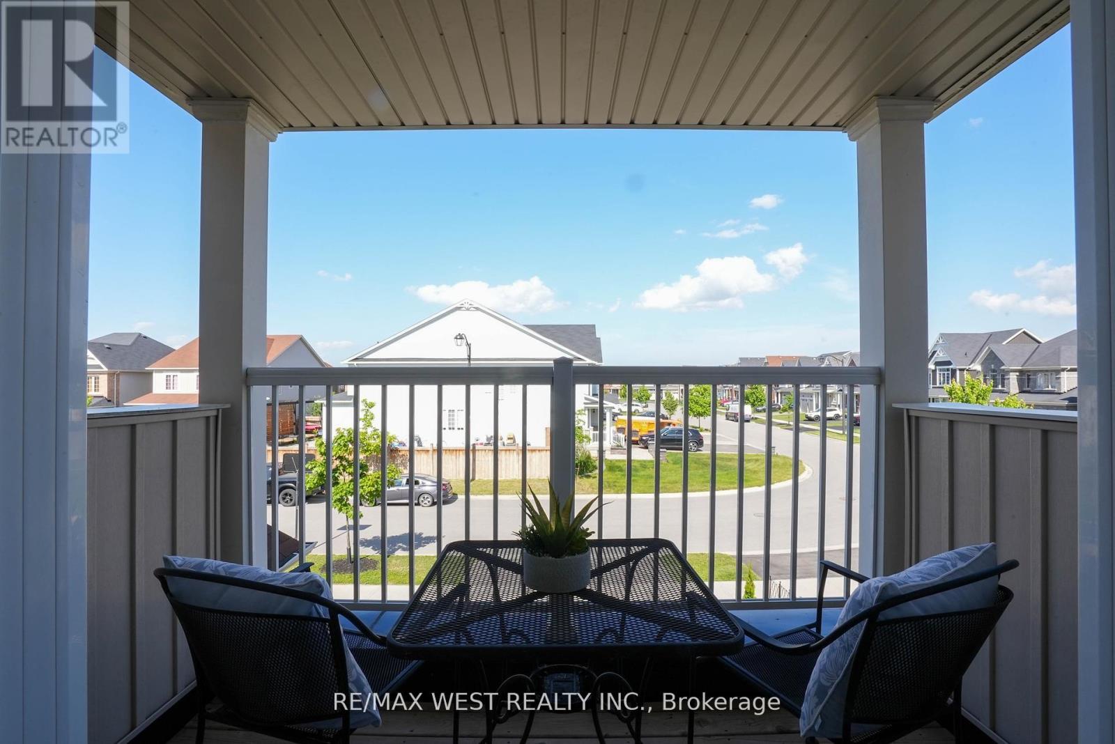 184 Brownley Lane, Essa, Ontario  L0M 1B6 - Photo 9 - N12371058