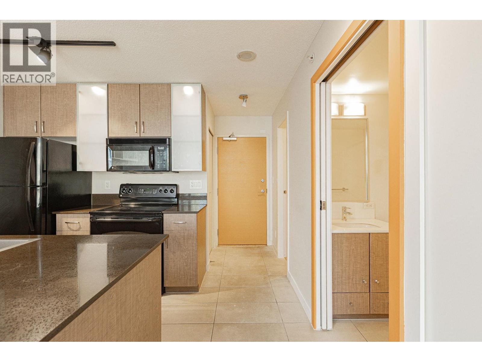 2304 977 Mainland Street, Vancouver, British Columbia  V6B 1T2 - Photo 3 - R3041479