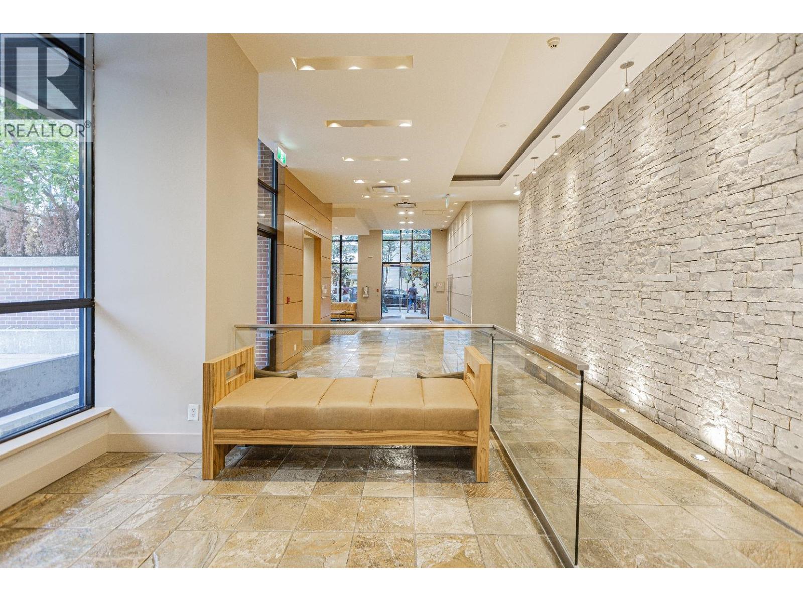 2304 977 Mainland Street, Vancouver, British Columbia  V6B 1T2 - Photo 24 - R3041479