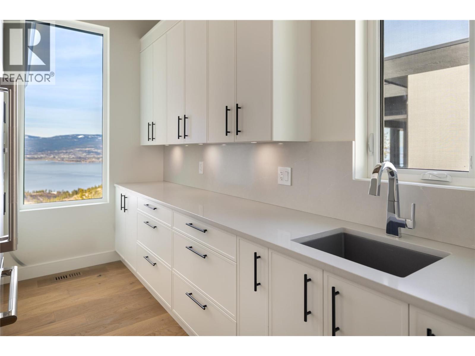 5650 The Edge Place Unit# 110 Kelowna Photo 9