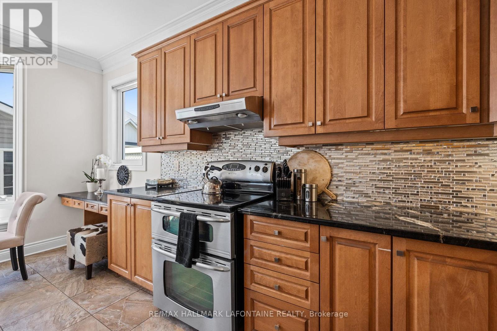 3202 River Rock Avenue, Ottawa, Ontario  K2J 0T7 - Photo 12 - X12371132