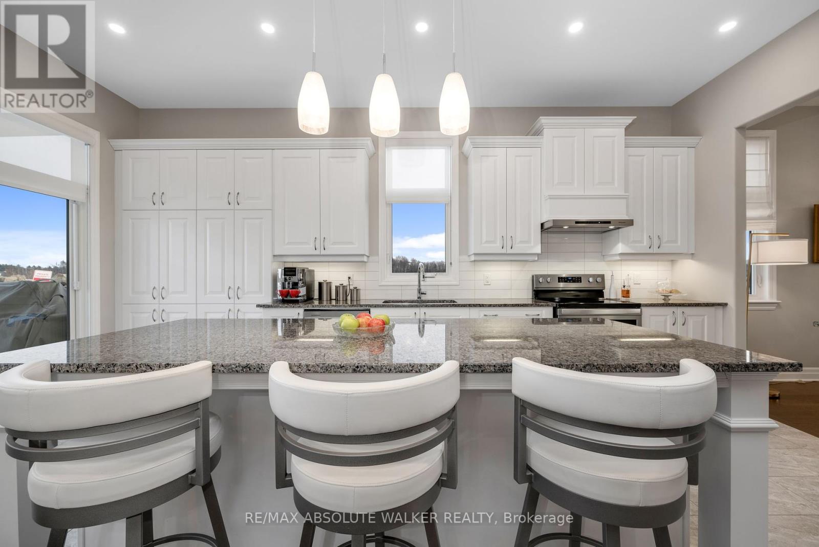 680 Cobalt Street, Clarence-Rockland, Ontario  K4K 0L8 - Photo 22 - X12371154