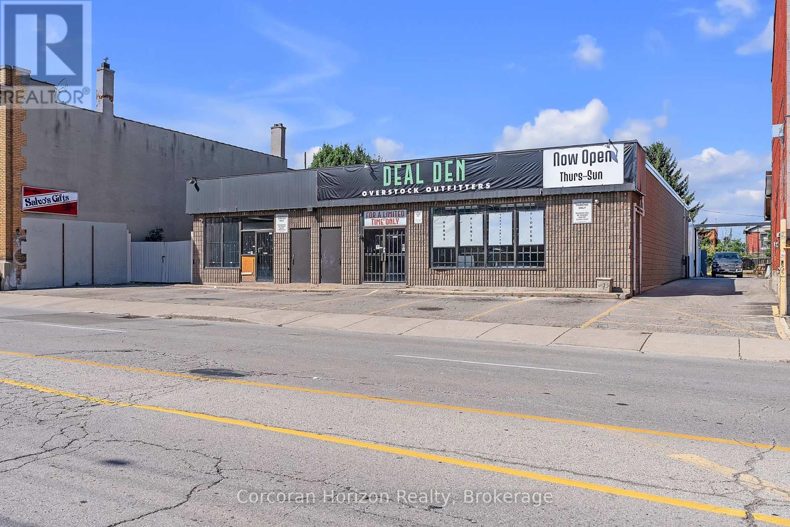 BSMT - 15 BARTON STREET E, hamilton (beasley), Ontario