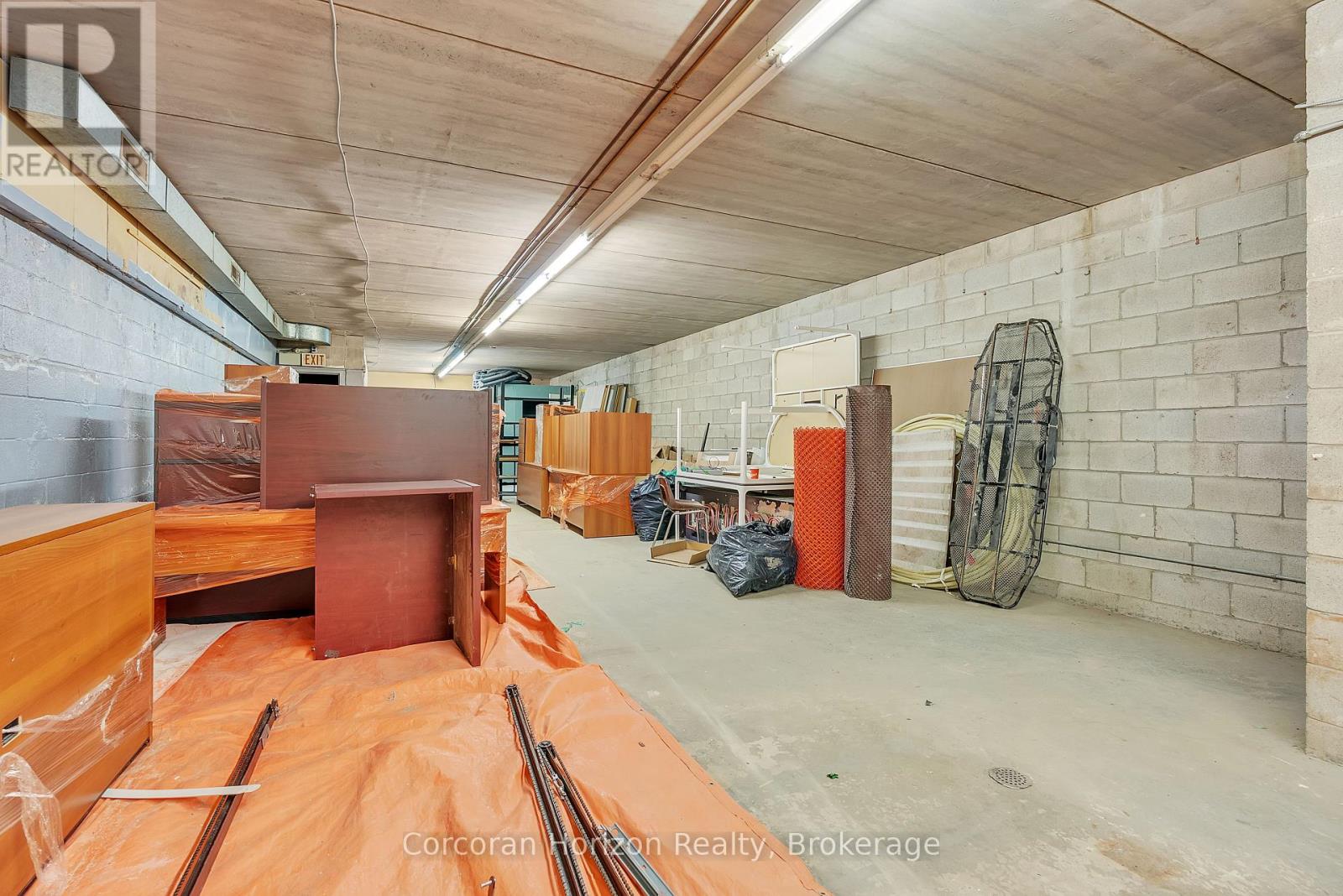 Bsmt - 15 Barton Street E, Hamilton, Ontario  L8L 2V6 - Photo 5 - X12371143