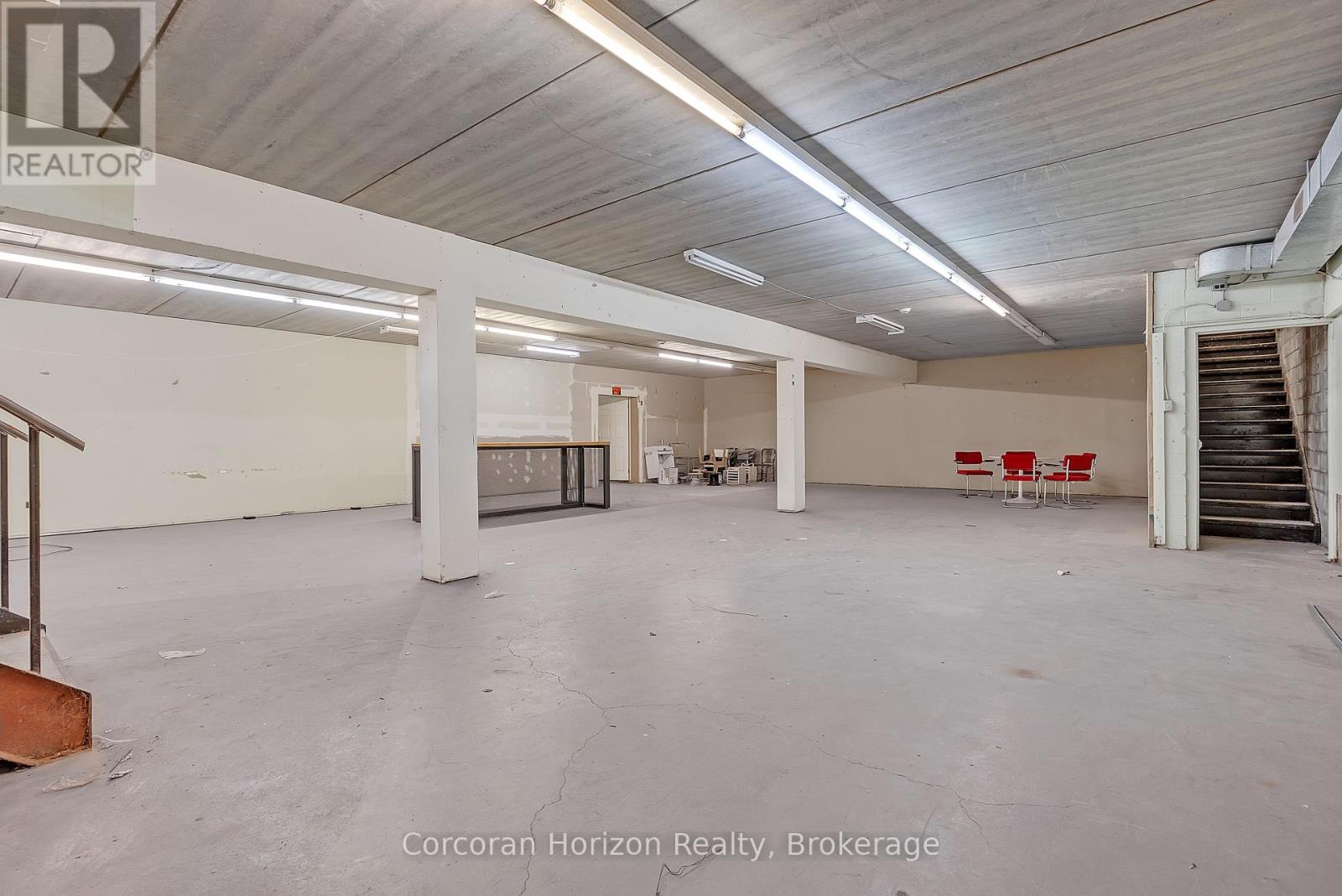 Main+bsmt - 17 Barton Street E, Hamilton (Beasley), Ontario  L8L 2V6 - Photo 18 - X12371153