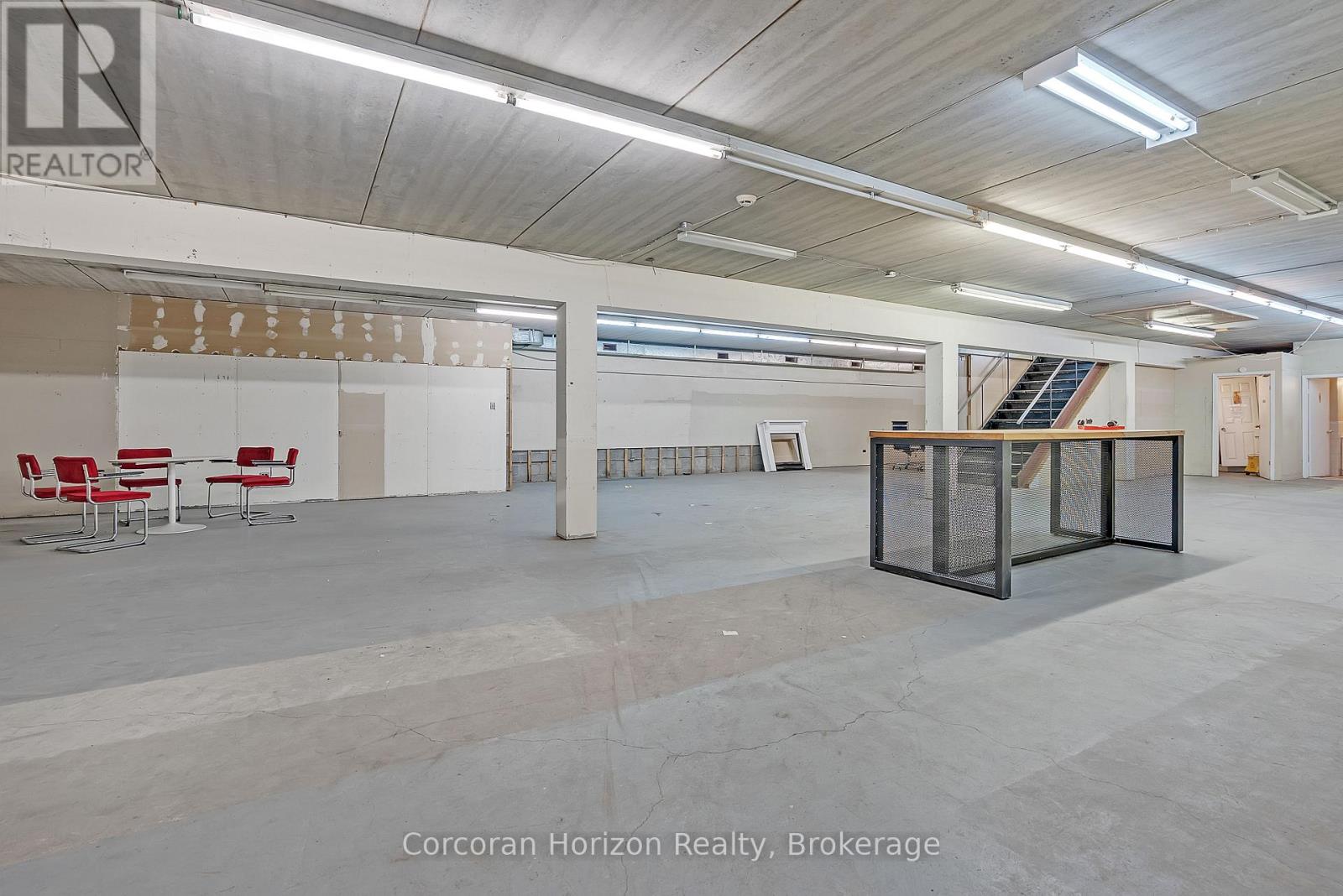 Main+bsmt - 17 Barton Street E, Hamilton (Beasley), Ontario  L8L 2V6 - Photo 21 - X12371153