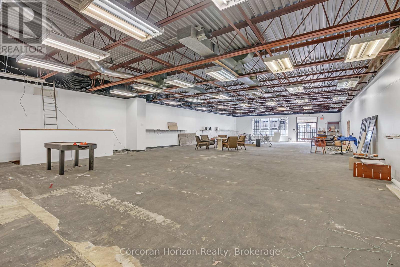 Main+bsmt - 17 Barton Street E, Hamilton (Beasley), Ontario  L8L 2V6 - Photo 9 - X12371153