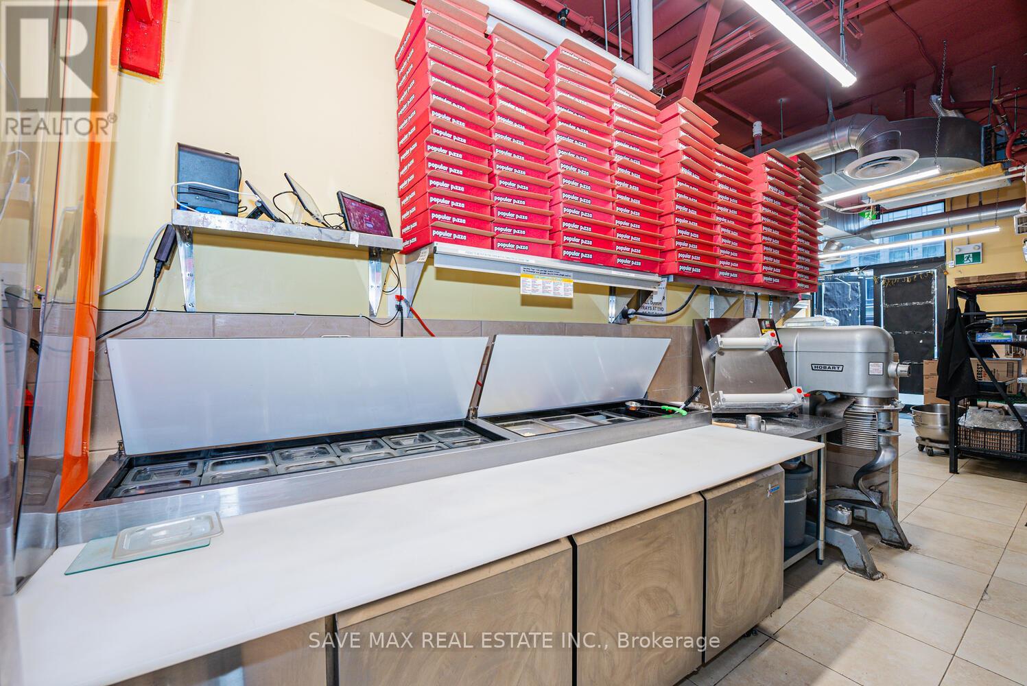 4 - 330 Philip Street W, Waterloo, Ontario  N2L 3W9 - Photo 18 - X12371082