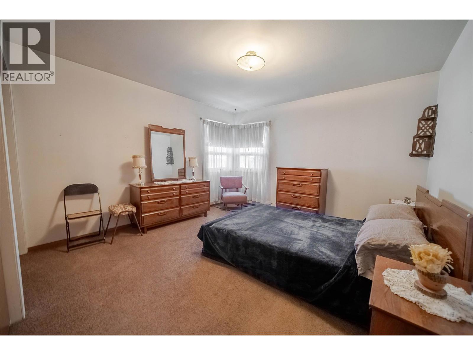 701 14th Avenue S, Cranbrook, British Columbia  V1C 2Y2 - Photo 10 - 10361074