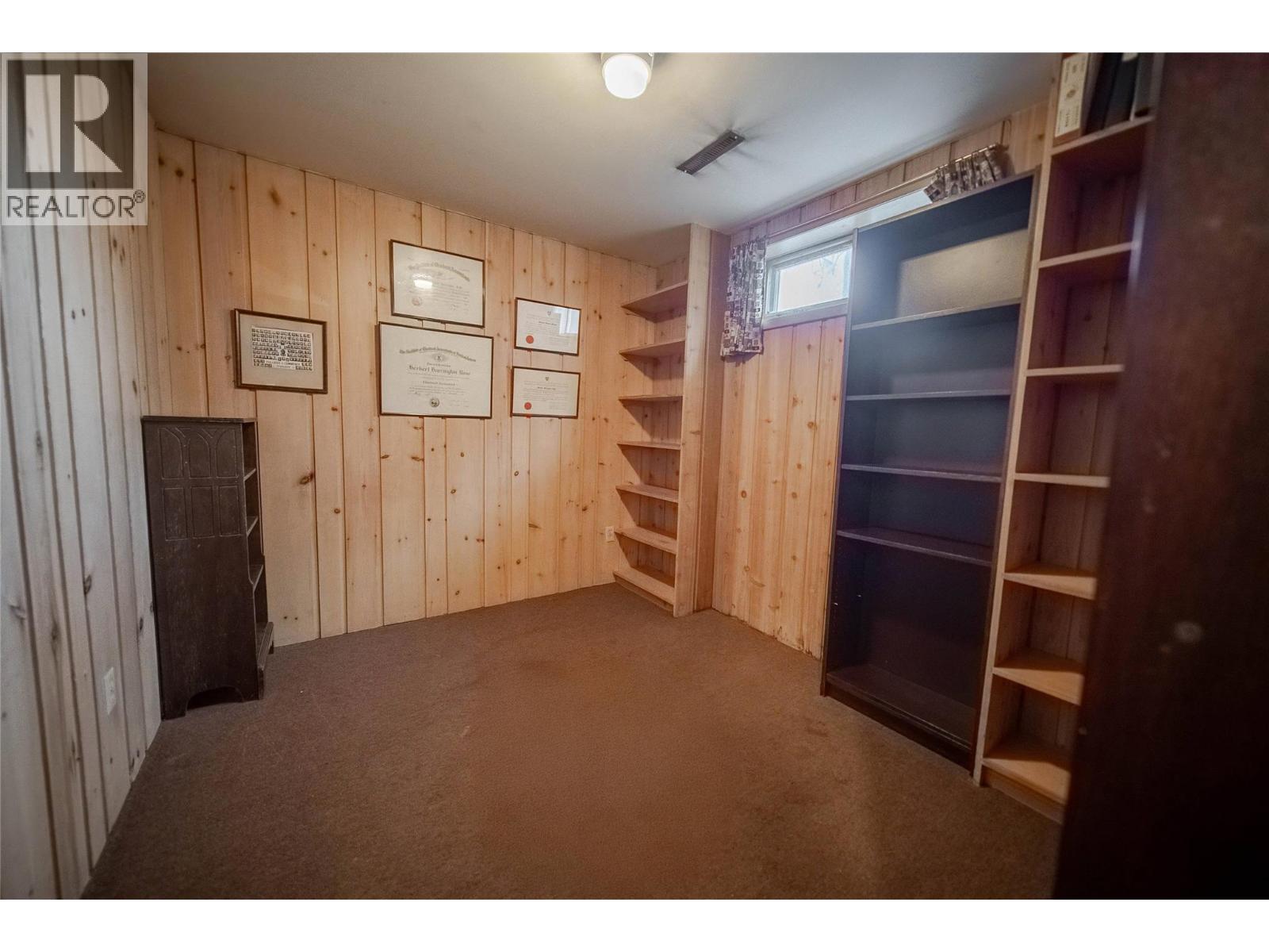 701 14th Avenue S, Cranbrook, British Columbia  V1C 2Y2 - Photo 24 - 10361074